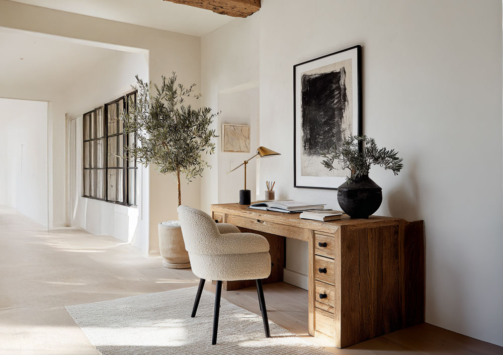 desk